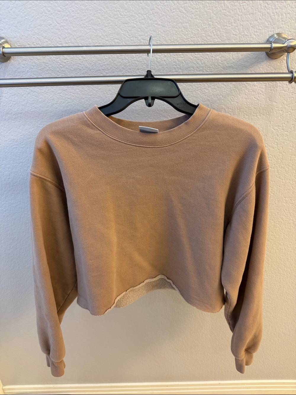TNA Cozy Artzia Cozy Crop Sweatshirt